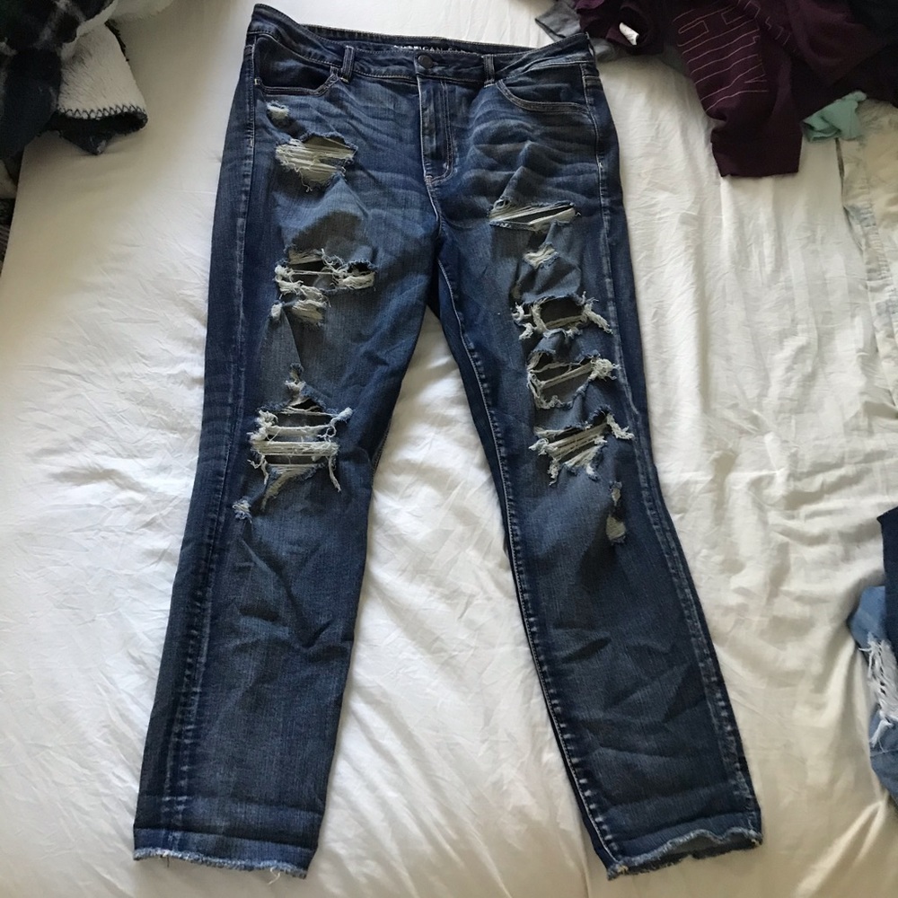 American Eagle ripped jeans